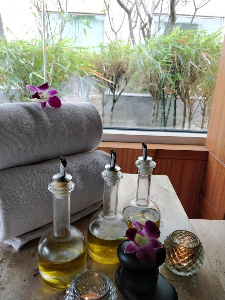 Radisson Blu Hotel, Nagpur Ngoại thất bức ảnh