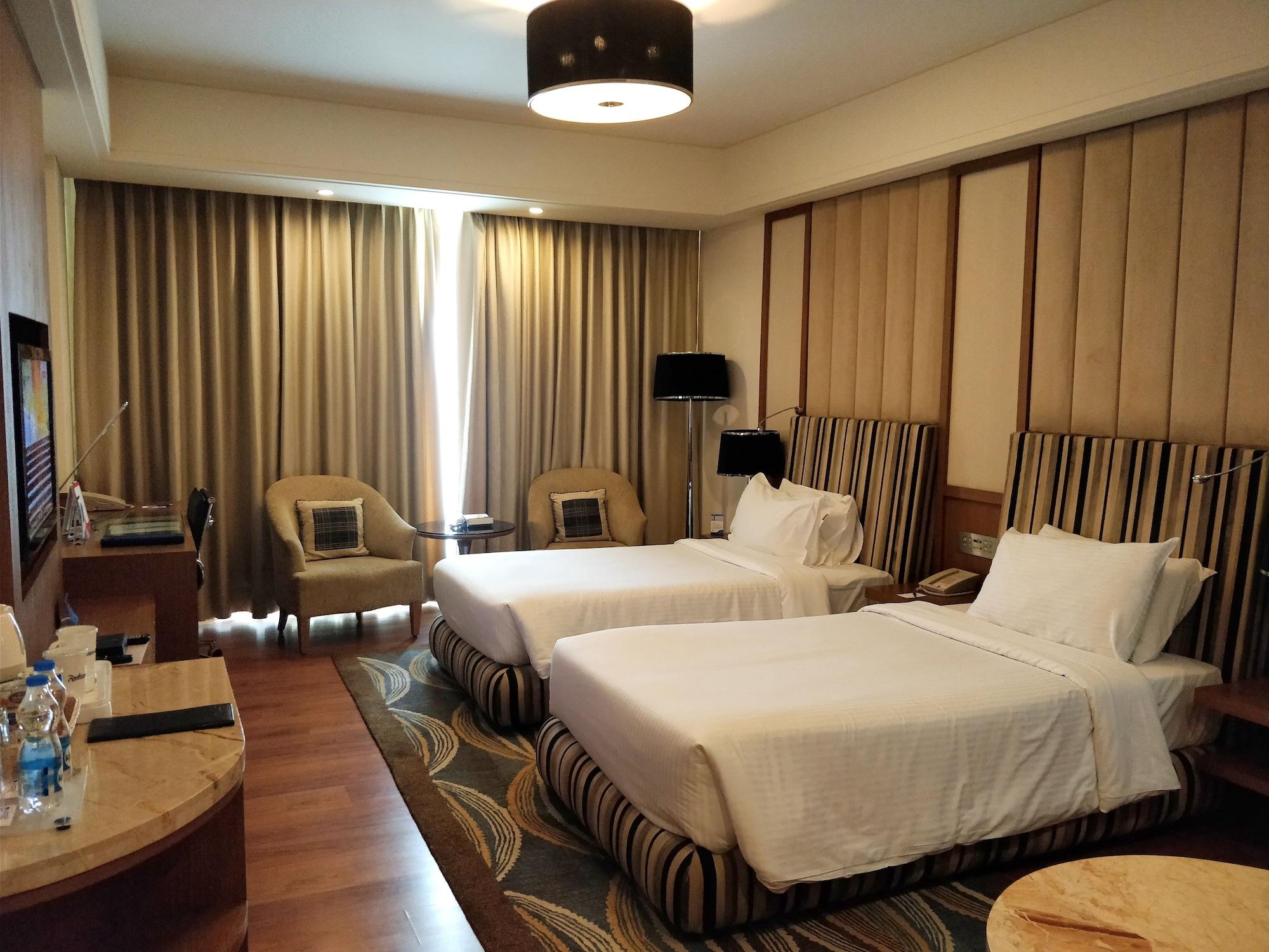 Radisson Blu Hotel, Nagpur Ngoại thất bức ảnh