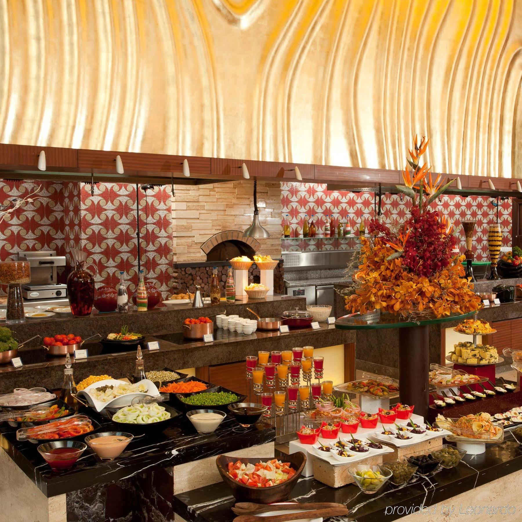 Radisson Blu Hotel, Nagpur Ngoại thất bức ảnh