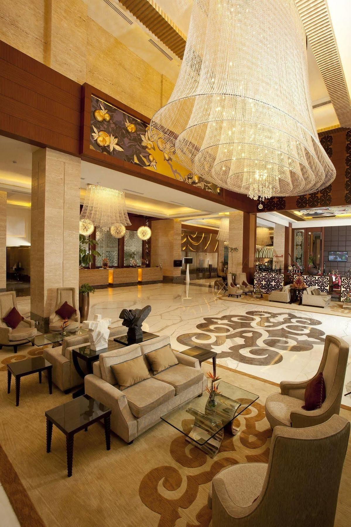 Radisson Blu Hotel, Nagpur Ngoại thất bức ảnh